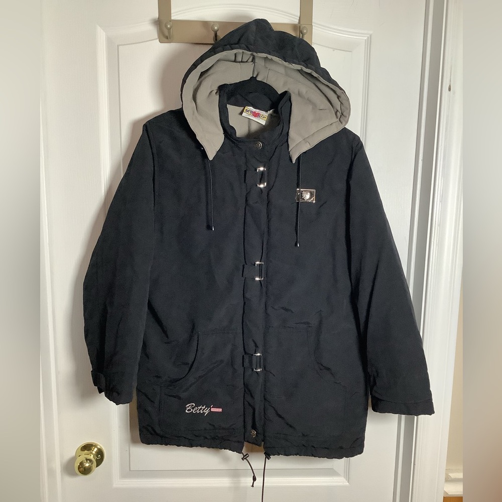 Vintage Betty Boop winter jacket with detachable hood